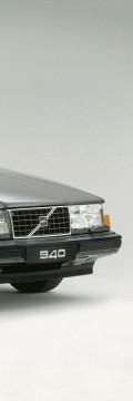 VOLVO 940 (944)  Технічні характеристики
