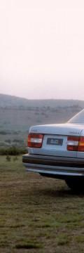 VOLVO 940 (944)  Технічні характеристики
