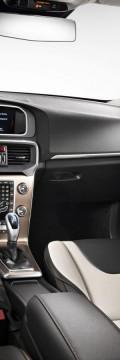 VOLVO V40 (2012) 1.6 T3 (150 Hp) Технічні характеристики
