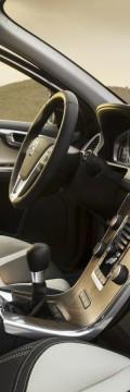 VOLVO XC60 (2014 facelift)  Технічні характеристики
